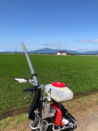 走行式動力散布機 - まさ爺の農家Web日記